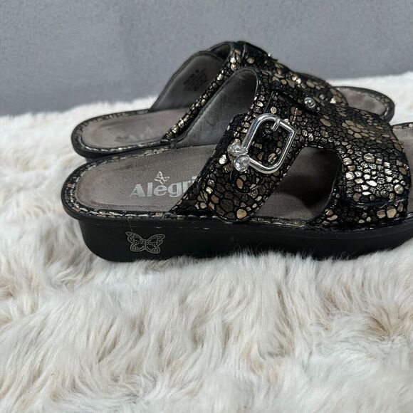 Alegria Sandals Womens 36 US 6/6.5 Peggy Pewter Mosaic Leather Slides Metallic - Picture 6 of 9